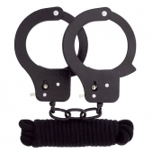 Чёрные наручники из листового металла в комплекте с веревкой BONDX METAL CUFFS LOVE ROPE SET - Dream Toys - купить с доставкой в Волжском