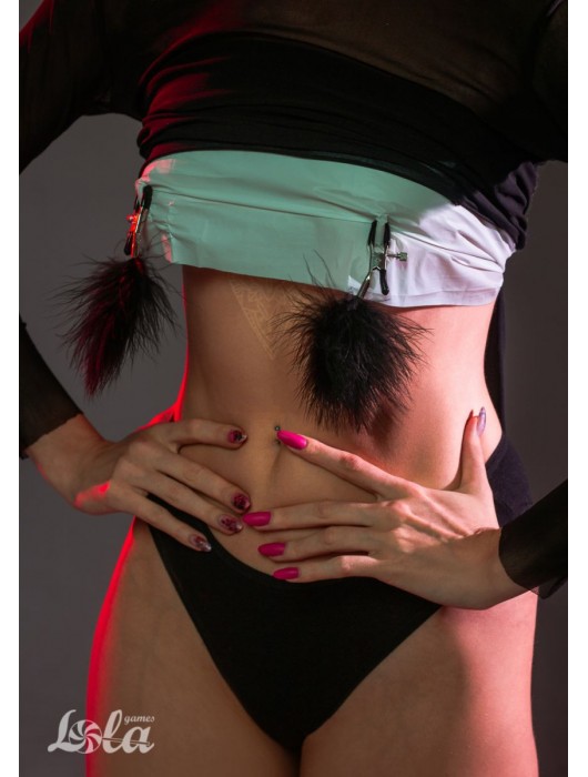 Зажимы на соски с черным пухом Euphoric - Lola Games - купить с доставкой в Волжском