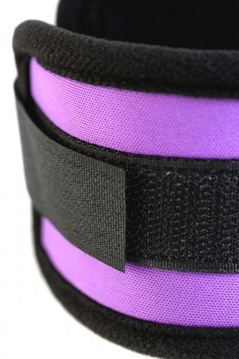 Наручники из неопрена фиолетового цвета - ToyFa - купить с доставкой в Волжском