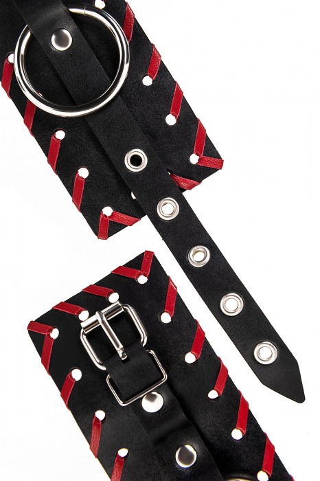 Черно-красные оковы из натуральной кожи - Pecado - купить с доставкой в Волжском